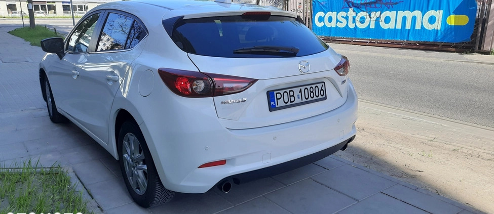 Mazda 3 cena 52700 przebieg: 72800, rok produkcji 2017 z Warszawa małe 781